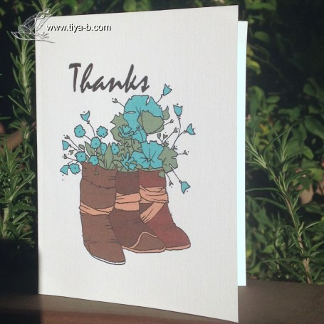 blue-flowers-in-boots